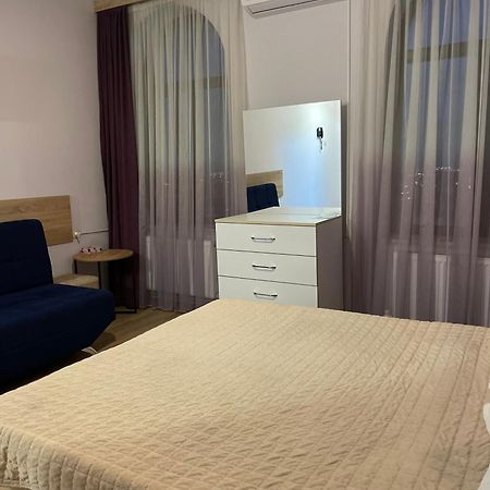 Decca Hotel Ереван Екстериор снимка